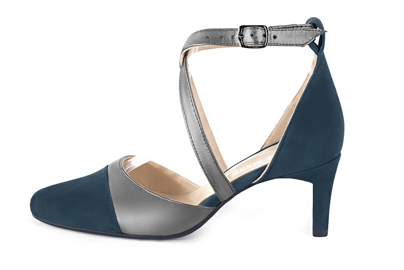 Peacock blue and dove grey women's open side shoes, with crossed straps. Round toe. Medium comma heels. Profile view - Florence KOOIJMAN